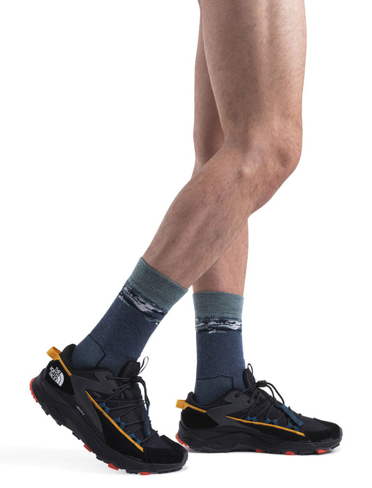 Icebreaker Merino Hike+ Medium Crew Socks Sedimentary Dawn/Graphite/Cloud Ray Herr - Strumpor