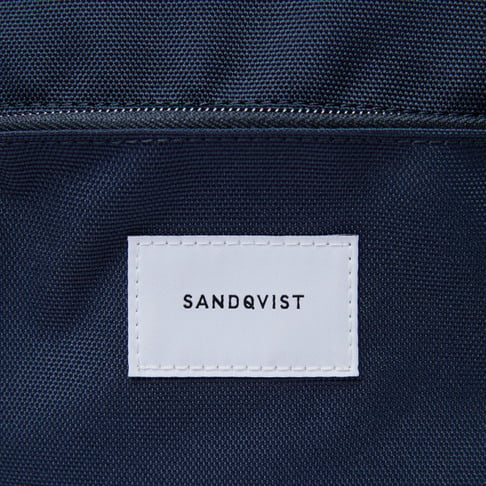 Sandqvist Ryggsäck ILON - Navy with Natural Leather