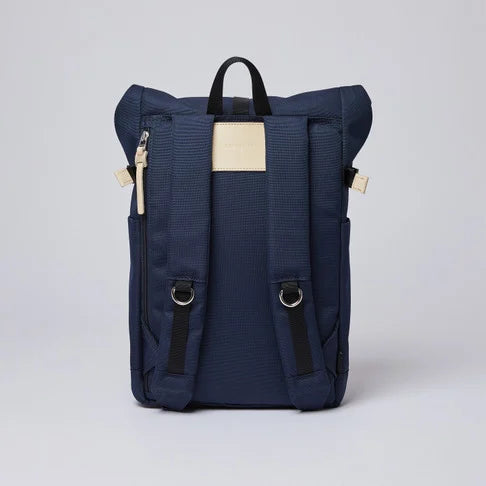 Sandqvist Ryggsäck ILON - Navy with Natural Leather