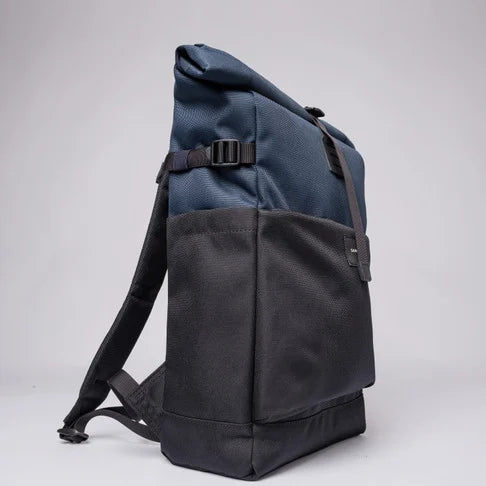 Sandqvist Ryggsäck ILON - Multi Black/Navy