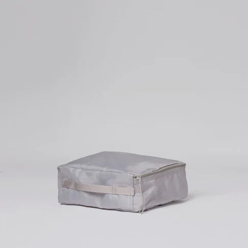 Sandqvist PACK CUBE M - Light Grey